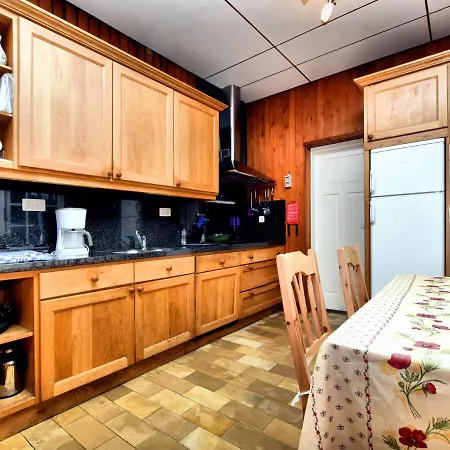 Characterful - Fantastic Place