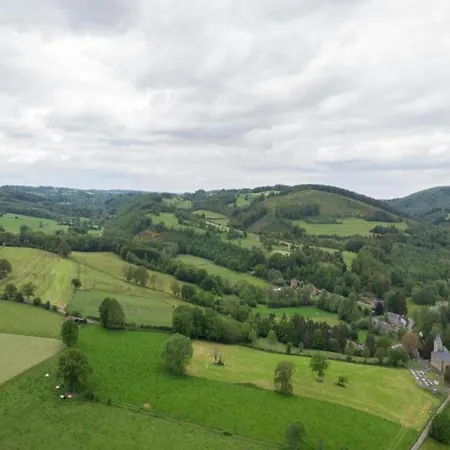 Characterful - Fantastic Place Érezée